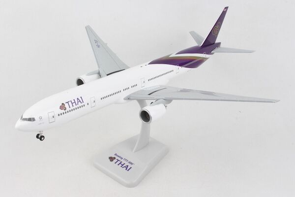 Boeing 777-300 Thai HS-TKF HG10475GR