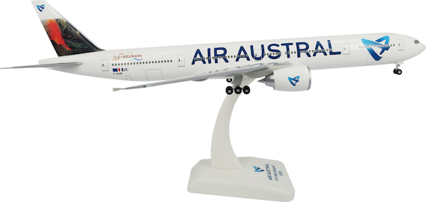 Boeing 777-300ER Air Austral F-OLRD HGAA04