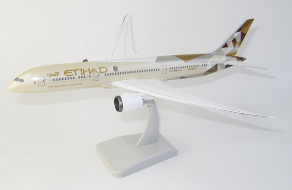 Boeing 787-9 Etihad  HGETI789