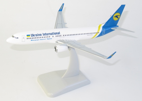 Boeing 737-800 Ukraine Airlines HGUKR738