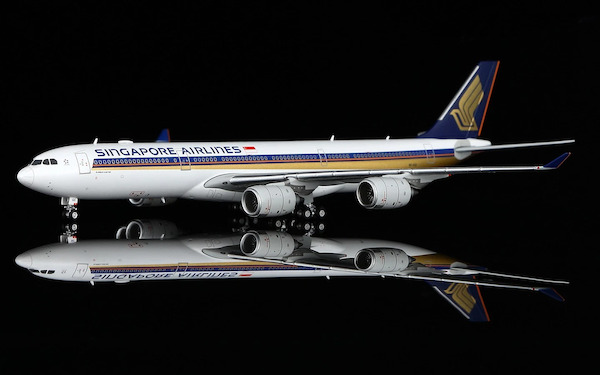 Airbus A340-500 Singapore Airlines 9V-SGC  A530103