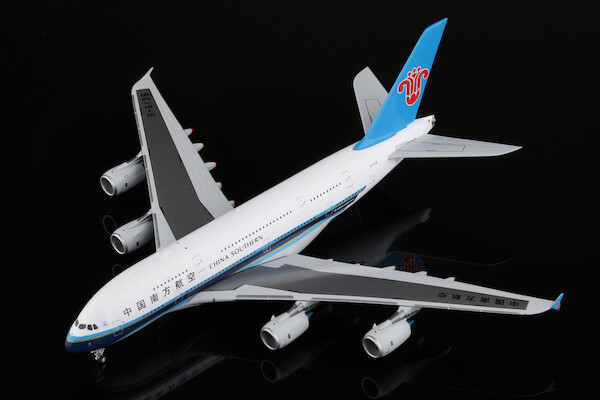 Airbus A380 China Southern B6136 A581501