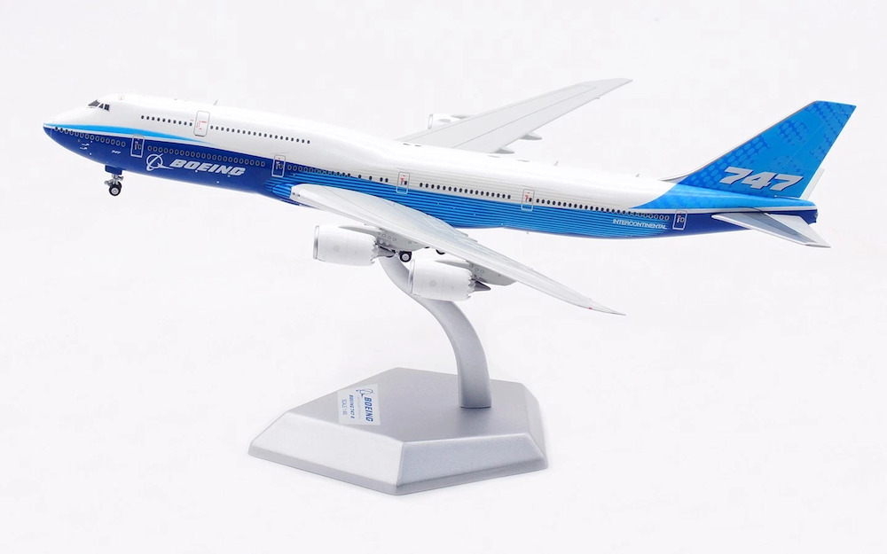 HX Models B631003 Boeing 747-8 Boeing House colours