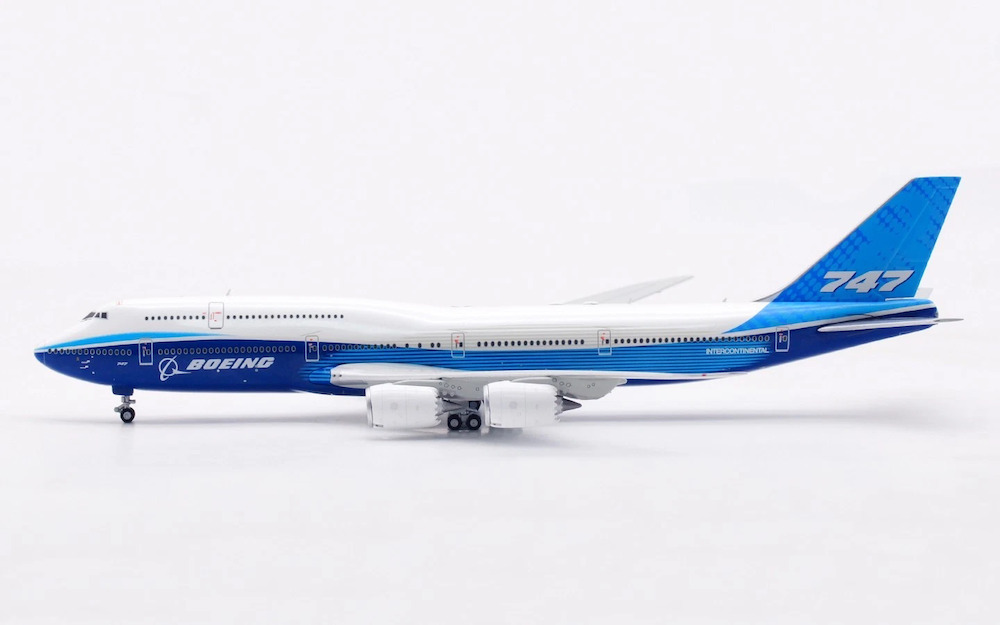HX Models B631003 Boeing 747-8 Boeing House colours