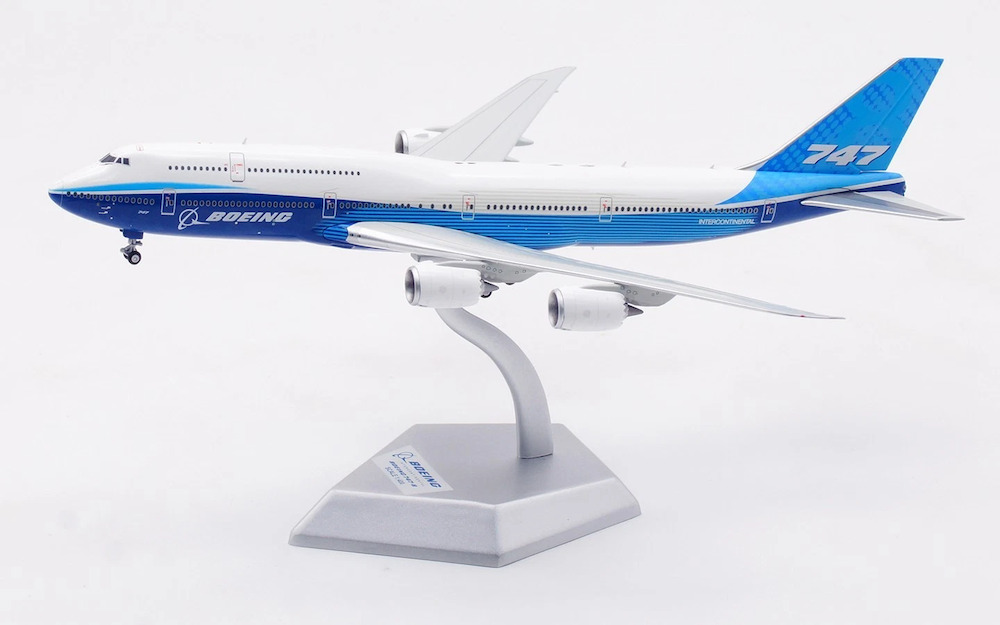 HX Models B631003 Boeing 747-8 Boeing House colours