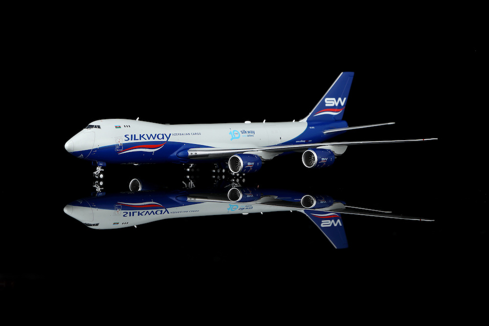 航空機・ヘリコプター hogan silk way west airlines 747-8 1/200 HX Models B632502 Boeing 747-8F Silk Way West Airlines VQ-BVC