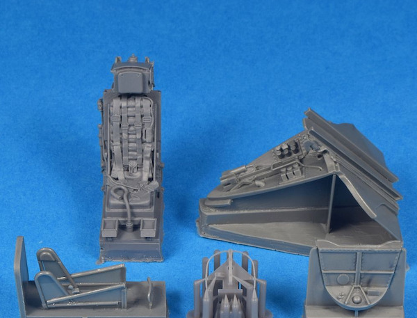 FJ-3 Fury Cockpit Update Set (Kitty Hawk) HMR48040