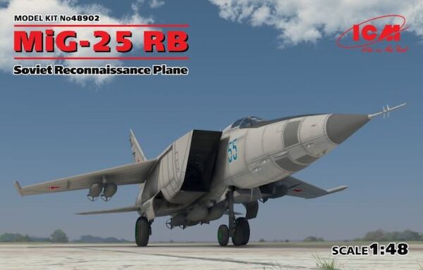 Mikoyan MiG-25RB Foxbat Soviet recce Plane ICM48902
