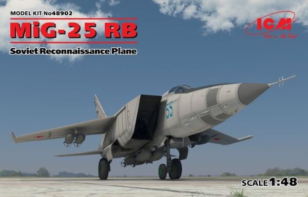 Mikoyan MiG-25RB Foxbat Soviet recce Plane  ICM48902