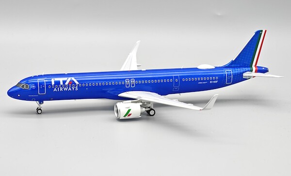 Airbus A321-271NX ITA Airways EI-HXF IF321AZ0825