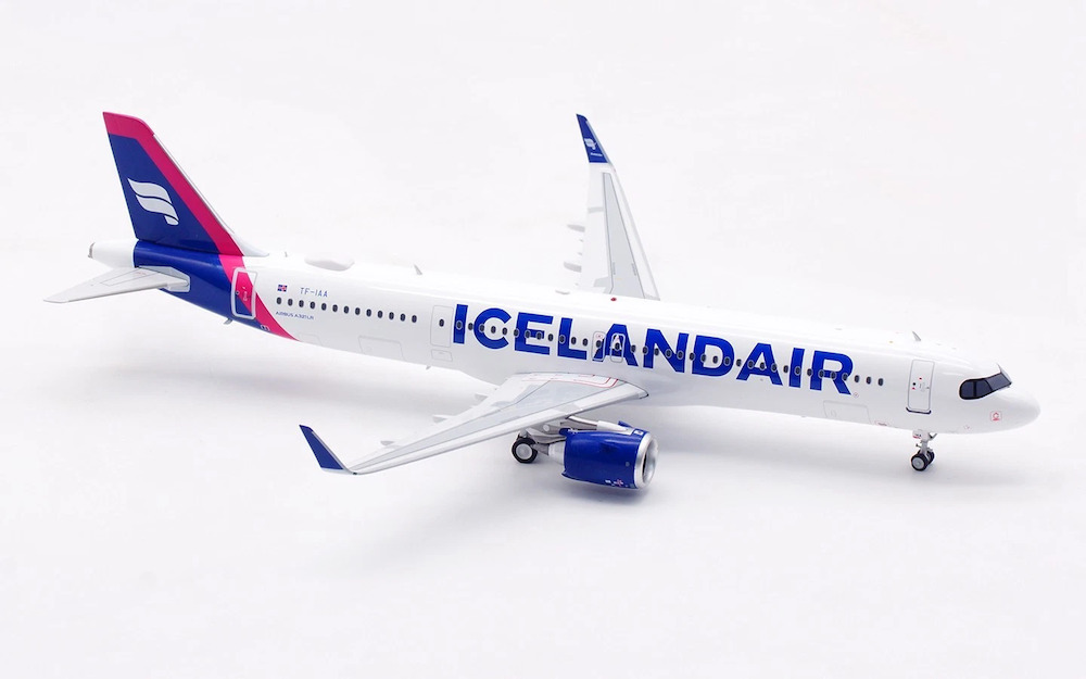 Inflight 200 IF321MF0425 Airbus A321neo Icelandair TF-IAA