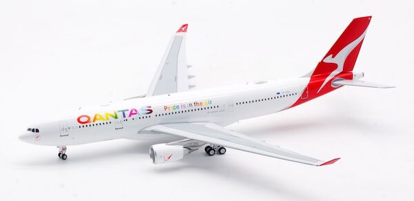 Airbus A330-200 Qantas "Pride is in the air" VH-EBL IF332QF0723