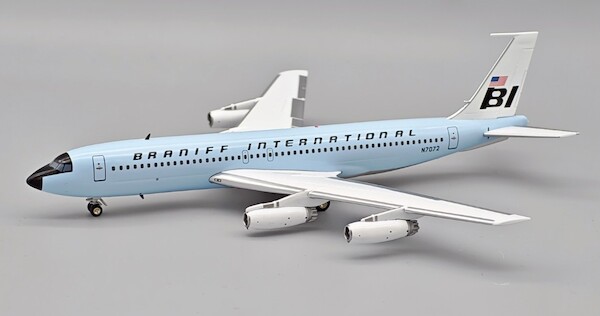 Boeing 707-227 Super Jet Braniff Light Sky Blue N7072  IF702BN0825