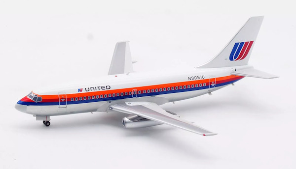 Boeing 737-200 United N9051U IF732US1224P