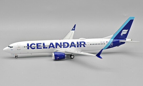 Boeing 737 MAX 9 Icelandair TF-ICC IF739MFI0925
