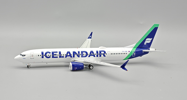 Boeing 737-9 MAX Icelandair TF-ICB IF739MFI1025
