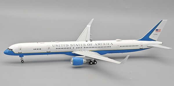 Boeing 757-300 USA 75300 (fictitious livery and registration)  IF753USAF003