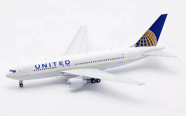 Boeing 767-224ER United Airlines N73152 IF762UA0525