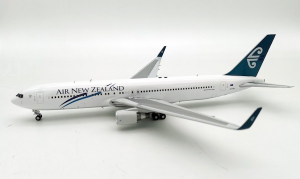 Boeing 767-300ER Air New Zealand ZK-NCL IF763NZ1221