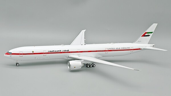 Boeing 777-300ER United Arab Emirates / Abu Dhabi Amiri Flight A6-SIL  IF773UAE1025