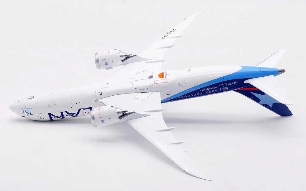 Inflight 200 IF788LAN001 Boeing 787-8 Dreamliner LAN Airlines CC-