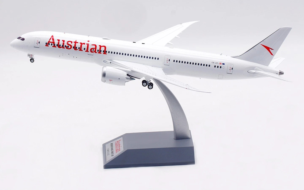 Inflight 200 IF789OE0125 Boeing 787-9 Dreamliner Austrian Airline