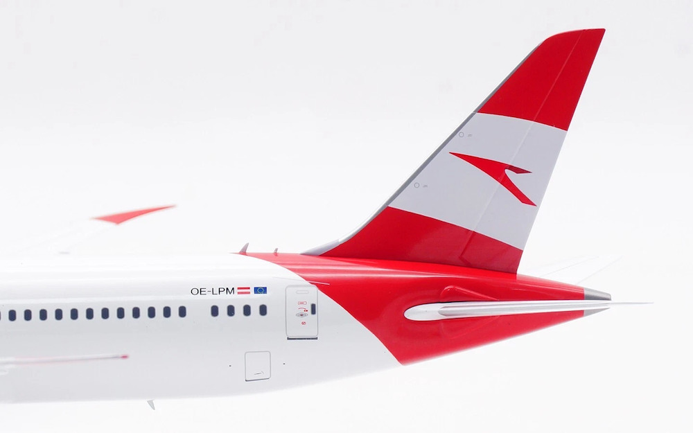 Inflight 200 IF789OE0425 Boeing 787-9 Dreamliner Austrian Airline