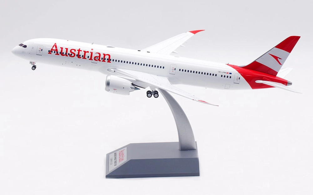 Inflight 200 IF789OE0425 Boeing 787-9 Dreamliner Austrian Airline
