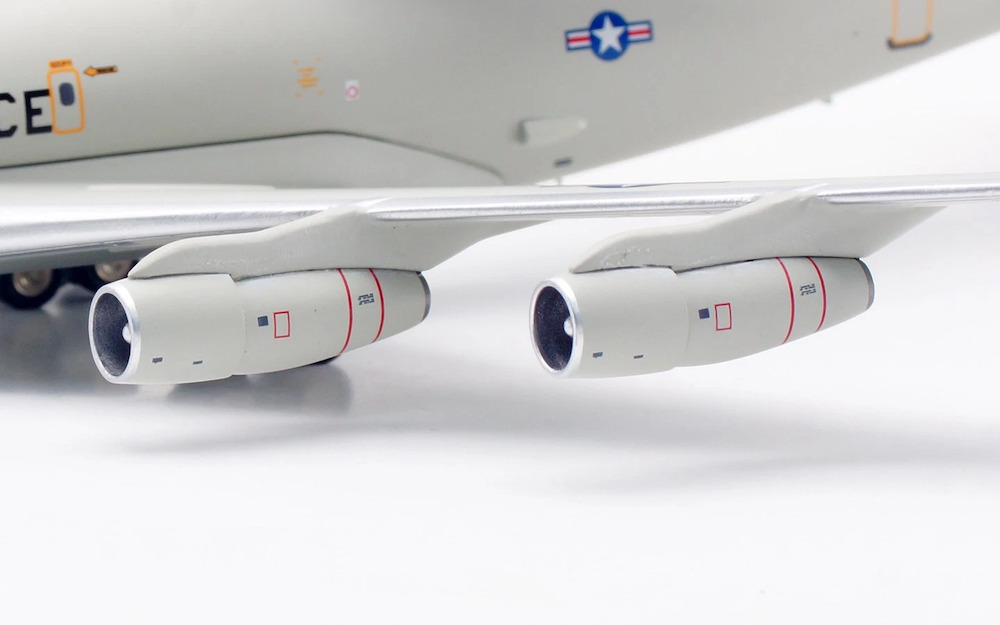 航空機・ヘリコプター INFLGHT AWACS E-3 1:200 Amazon.co.jp: 1/200スケール アメリカ軍 E-3 E3 セントリー