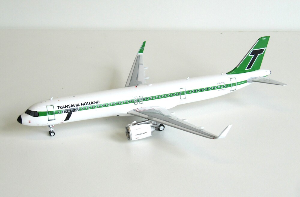 TransAsia Airways 航空機モデル 1/100 TransAsia Airways 航空機