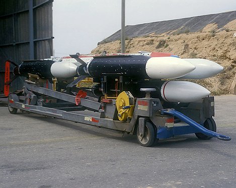 IMI "Samson" Unpowered Radar decoys (6x) for F4 and A4 IC32044