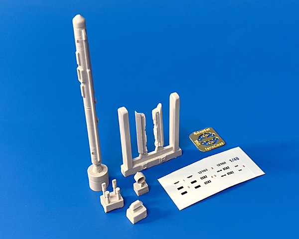 ALQ-101V(3) ECM Pod IC48064