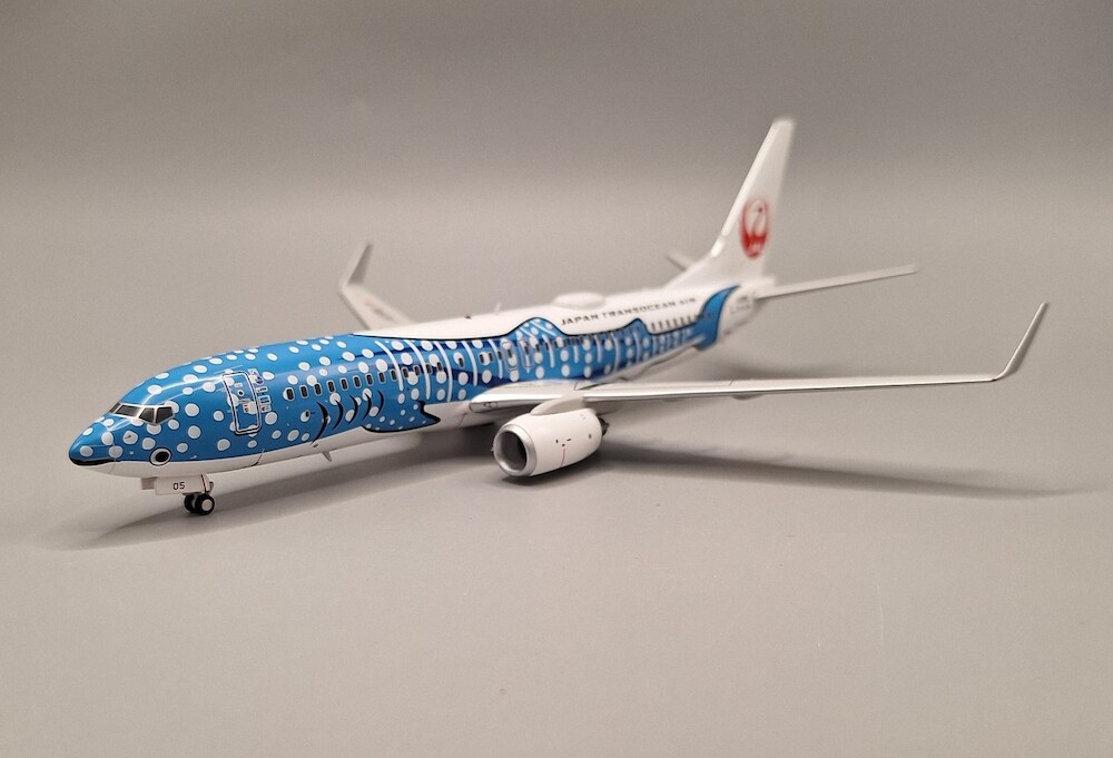 J Fox Models JF-737-8-040 Boeing 737-800 Japan Transocean Air &qu