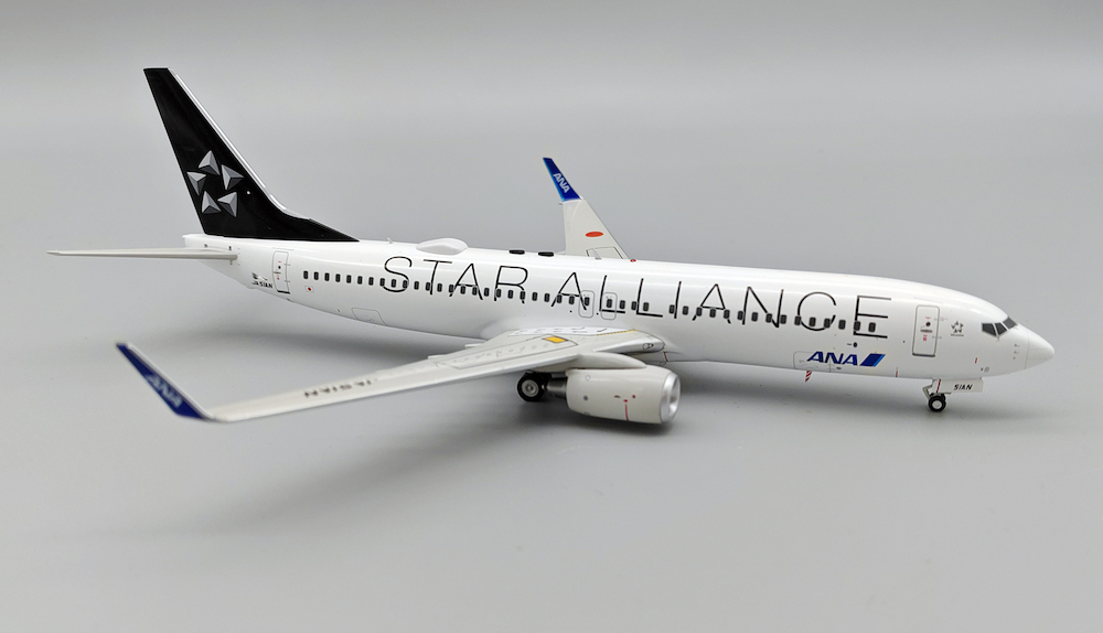 1/200 ANA 737-800 Star Alliance - Collector Wings Shop 收藏家飛機模型店