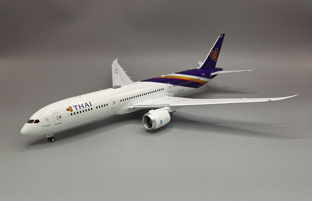 J Fox Models JF-787-9-002 Boeing 787-9 Dreamliner Thai Airways In