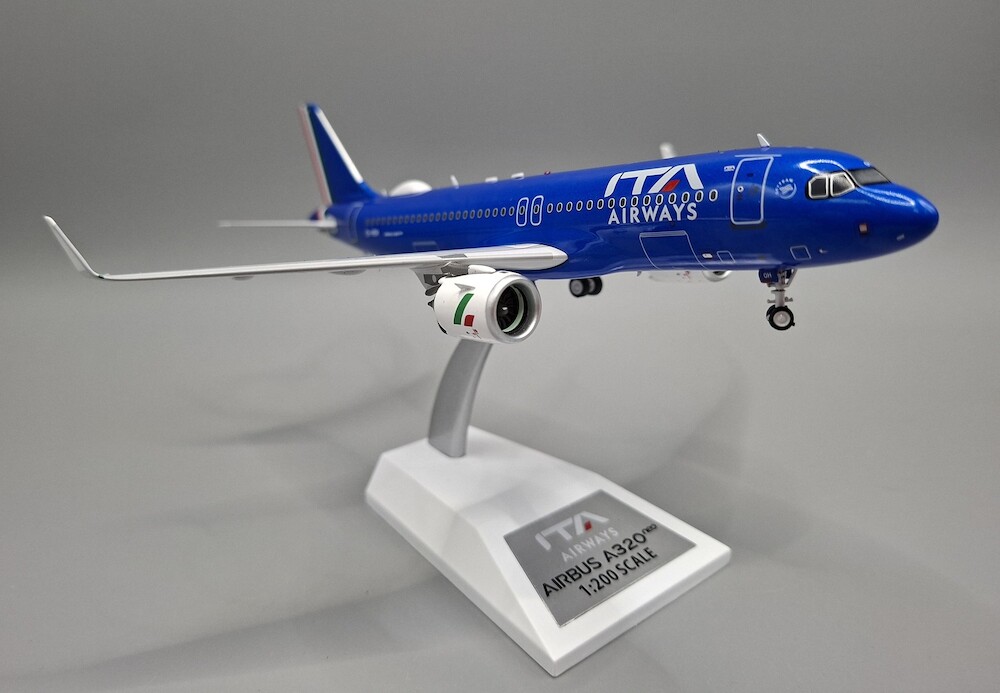 ANA Airbus 1⁄200 A320neo JA219A - 1:400 Airways Models JFOX 1:200