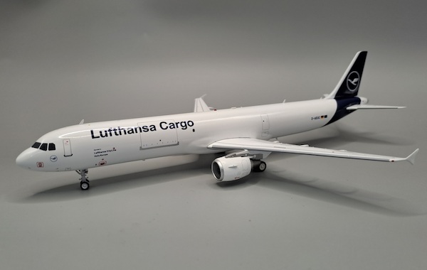 Airbus A321-211 (P2F) Lufthansa Cargo D-AEUC JF-A321-025