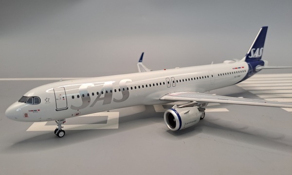 Airbus A321-253NX Scandinavian Airlines – SAS SE-DMR  JF-A321-028