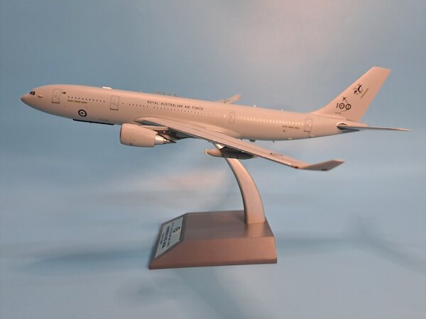 Airbus A330-203MRTT KC-30A Australian Air Force RAAF A39-004 JF-A330-2-008