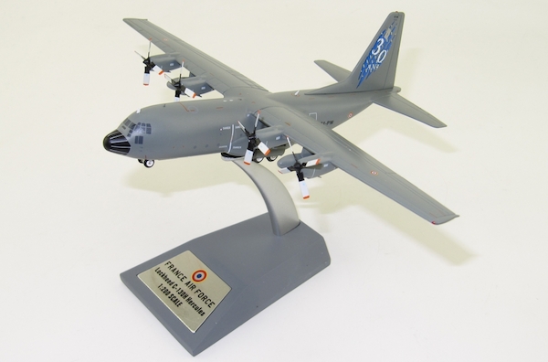 Lockheed Hercules C130H French Air Force/ Armée de l'Air 4588/61-PM With Stand JF-C130-010