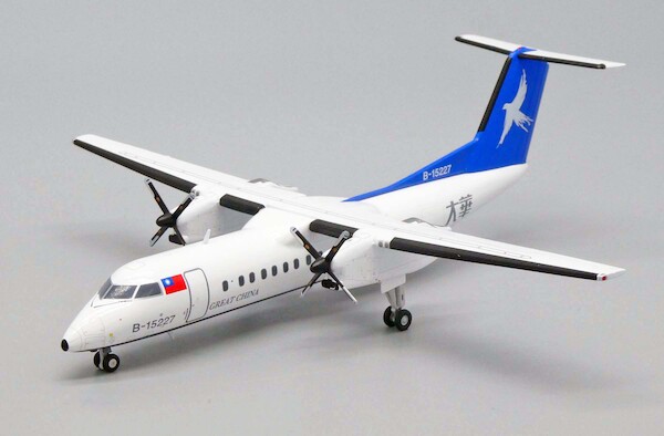 Bombardier Dash 8-Q300 Great China Air B-15237 ALB2GCA237