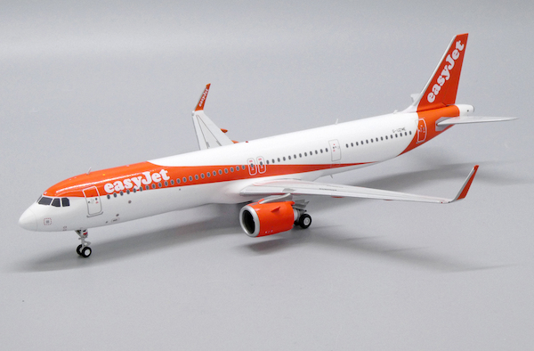 Airbus A321neo EasyJet G-UZME EW221N004