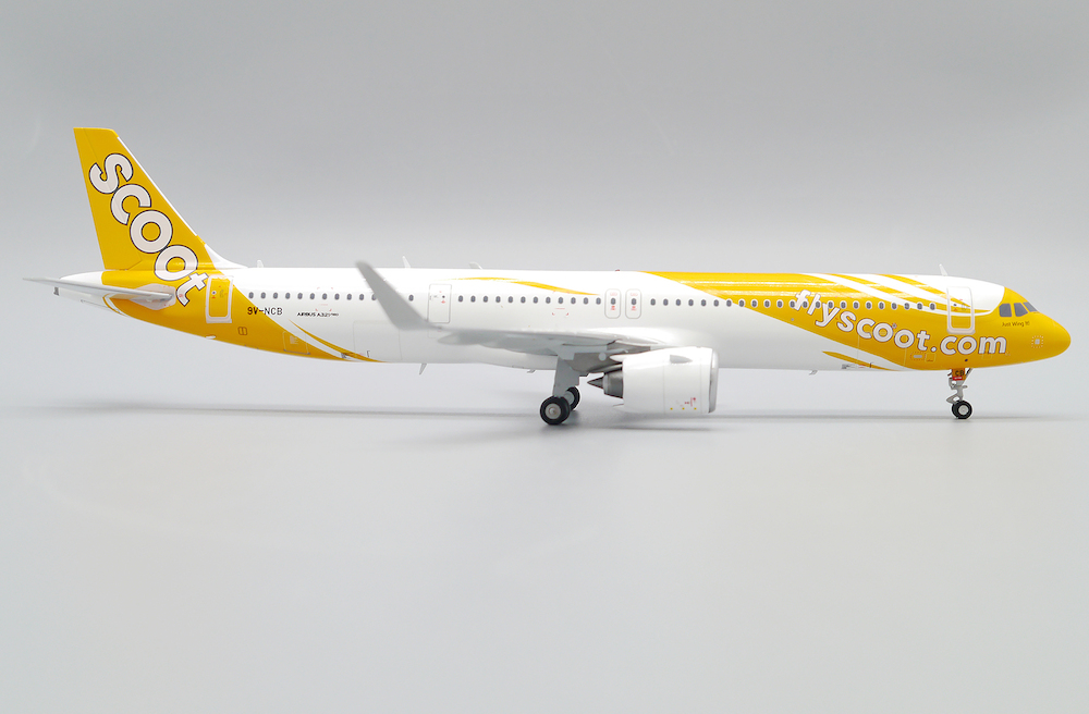 www.JetCollector.com: Scoot A321neo 9V-TCA 1:400 Scale JC