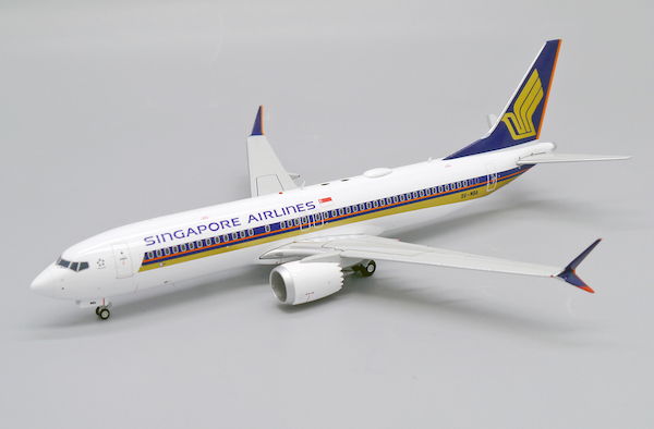 Boeing 737 MAX 8 Singapore Airlines 9V-MBA  EW238M006