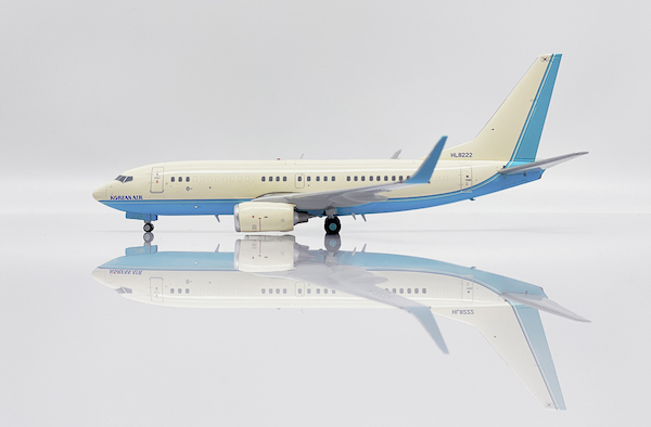 Boeing 737-700BBJ Korean Air HL8222 EW2737009