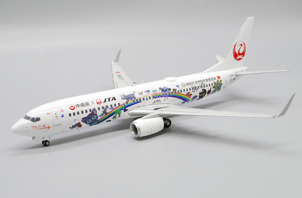 Boeing 737-800 Japan TransOcean Air "Amami & Ryukyu World Heritage Livery" JA11RK With Stand EW2738016
