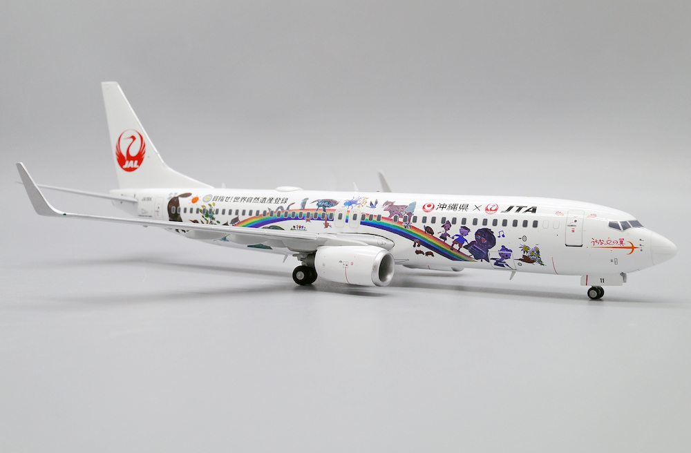 Boeing 737-800 Japan TransOcean Air 