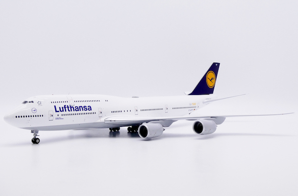 Boeing 747-8 Lufthansa "1500th Boeing 747" D-ABYP  EW2748008