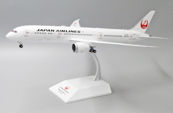 Boeing 787-9 Dreamliner Japan Airlines JA877J With Stand EW2789006