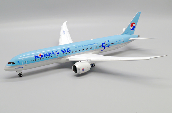 Boeing 787-9 Dreamliner Korean Air "Beyond 50 Years of Excellence" HL8082 Flaps Down  EW2789011A